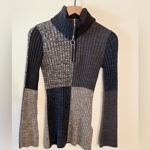 Sandro Sweater - Women's 2 Gray EUC - Grey Zip Turtleneck Ribbed Knit Patchwork - Picture 10 of 11